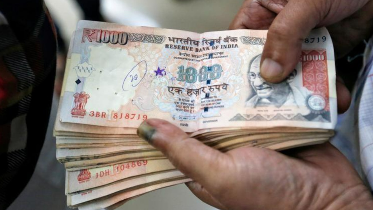 SC To Hear On October 12 Pleas Against Centre's Move To Demonetise Rs 500, 1000 Notes